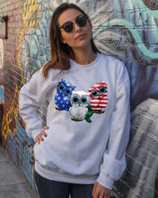Load image into Gallery viewer, Lovely Phone Case Three Owl With US Flag Gift For Owl Lovers Sweatshirt