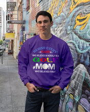 Load image into Gallery viewer, Golf Who Believes In Herself Gift For Sport Lovers Sweatshirt