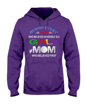 Load image into Gallery viewer, Golf Who Believes In Herself Gift For Sport Lovers Hoodie