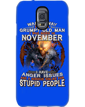 Load image into Gallery viewer, Walk Away I Am A Grumpy Old Man Who Was Born In November Birthday Gift Phone case