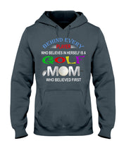 Load image into Gallery viewer, Golf Who Believes In Herself Gift For Sport Lovers Hoodie