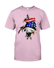 Load image into Gallery viewer, Eagle Giant Scratch USA Flag Gift For Women Guys Tee