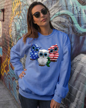 Load image into Gallery viewer, Lovely Phone Case Three Owl With US Flag Gift For Owl Lovers Sweatshirt