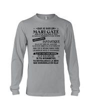 Load image into Gallery viewer, Absolument Fantastique Elle Est Nee En Javrier Birthday Meaningful Gift Unisex Long Sleeve