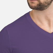 Load image into Gallery viewer, Het Moeilijkste Deel Van Mijn Werk Is Aardig Zijn Tegen Mensen Guys V-Neck