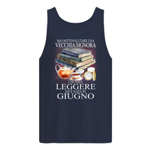 Load image into Gallery viewer, Mai Sottovalutare Una Vecchia Signore Che Ama Leggere Ed E Nata In Giugno Trending Unisex Tank Top