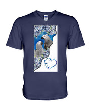 Load image into Gallery viewer, Magical Gray Couple African Parrot Gift For Bird Lovers Guys V-Neck
