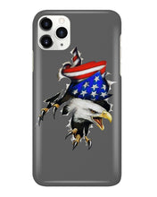 Load image into Gallery viewer, Eagle Giant Scratch USA Flag Gift For Women Phone case