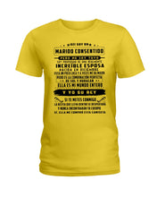 Load image into Gallery viewer, Increible Esposa Nacida En Diciembre Birthday Meaningful Gift Ladies Tee