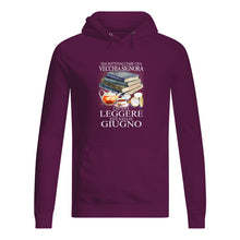Load image into Gallery viewer, Mai Sottovalutare Una Vecchia Signore Che Ama Leggere Ed E Nata In Giugno Trending Hoodie