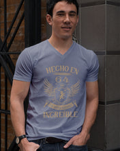 Load image into Gallery viewer, Hecho En 64 56 Anos Siendo Increible Special Custom Design Guys V-Neck