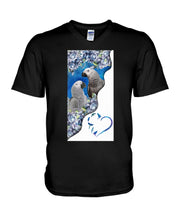Load image into Gallery viewer, Magical Gray Couple African Parrot Gift For Bird Lovers Guys V-Neck