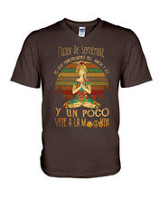 Load image into Gallery viewer, Mujer De Septiembre El Alma De Una Bruja Retro Vintage Gift  For Yoga Lovers Guys V-Neck

