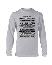 Load image into Gallery viewer, Increible Esposa Nacida En Diciembre Birthday Meaningful Gift Unisex Long Sleeve
