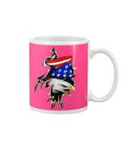 Load image into Gallery viewer, Eagle Giant Scratch USA Flag Gift For Women Mug
