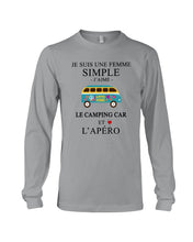 Load image into Gallery viewer, Je Suis Une Femme Simple J'aime Le Camping Car Et L'apero Unisex Long Sleeve
