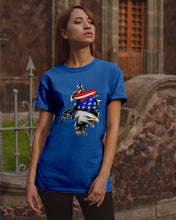 Load image into Gallery viewer, Eagle Giant Scratch USA Flag Gift For Women Guys Tee
