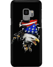 Load image into Gallery viewer, Eagle Giant Scratch USA Flag Gift For Women Phone case
