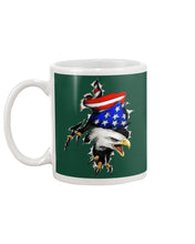 Load image into Gallery viewer, Eagle Giant Scratch USA Flag Gift For Women Mug
