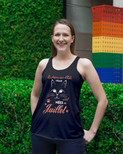 Load image into Gallery viewer, Les Dames Au Chats Vrais Sont Nees En Juillet Ladies Flowy Tank
