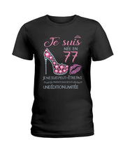 Load image into Gallery viewer, Je Suis Nee En 77 Je Ne Suis Peut-Être Pas Birthday Gift For Grandma Ladies Tee
