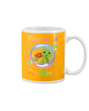 Load image into Gallery viewer, Vintage Funny Stay Out Of My Bubble Gift For Turtle Lovers Mug
