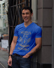Load image into Gallery viewer, Hecho En 64 56      Anos Siendo Increible Special Custom Design Guys V-Neck

