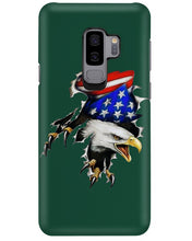 Load image into Gallery viewer, Eagle Giant Scratch USA Flag Gift For Women Phone case
