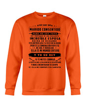 Load image into Gallery viewer, Increible Esposa Nacida En Diciembre Birthday Meaningful Gift Sweatshirt
