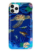 Load image into Gallery viewer, Turtles Love Sea Gift For Turtle Lovers Phone case
