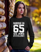 Load image into Gallery viewer, Fabrique En 66 55 Ans D’Excellence Custom Design Gift For Friends Sweatshirt

