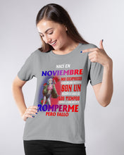 Load image into Gallery viewer, Naci En Noviembre Mis Cicatrices Cuentan Una Historia Son Un Custom Design Ladies Tee
