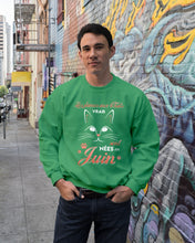 Load image into Gallery viewer, Lé Dames Aux Thats Vrais Sont Nées En   Juin For Birthday Gift Sweatshirt
