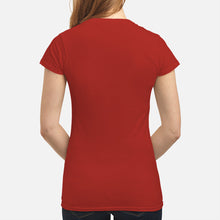 Load image into Gallery viewer, Mai Sottovalutare Una Vecchia Signore Che Ama Leggere Ed E Nata In Giugno Trending Ladies V-Neck
