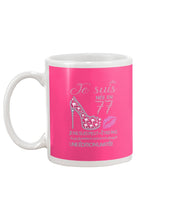 Load image into Gallery viewer, Je Suis Nee En 77 Je Ne Suis Peut-Être Pas Birthday Gift For Grandma Mug

