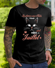 Load image into Gallery viewer, Les Dames Au Chats Vrais Sont Nees En Juillet Guys Tee
