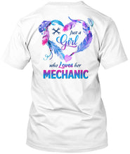 Load image into Gallery viewer, Vintage Funny Just A Girl Who Loves Her Mechanic Guys Tee
